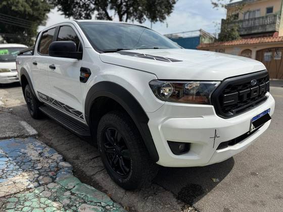 FORD RANGER 3.2 STORM 4X4 CD 20V DIESEL 4P AUTOMÁTICO FORD RANGER 3.2 STORM 4X4 CD 20V DIESEL 4P AUTOMÁTICO